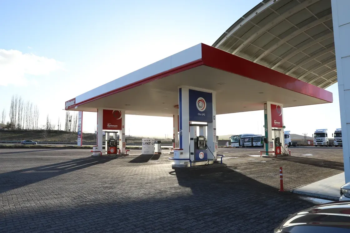 Your Reliable Companion on the Road: Ertaş Petroleum and Energy Vision