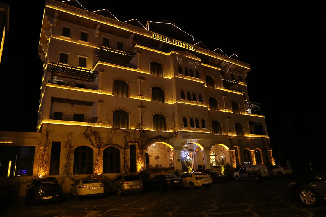 The Pinnacle of the Cappadocia Luxury Hotel Experience: History, Flavor, and Serenity
