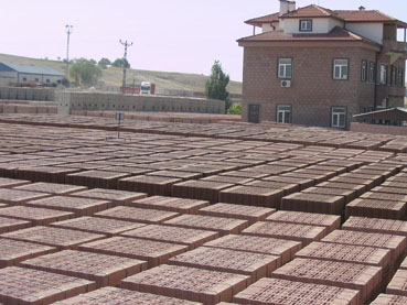 Next-Generation Insulation Shield for Buildings with Nevşehir Pumice: İzoBims